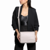 Riccardo Ferducci_028422 045_Flap bag_Leder_beige_Damen_1_2022