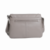 Riccardo Ferducci_028422 045_Flap bag_Leder_beige_Damen_4_2022