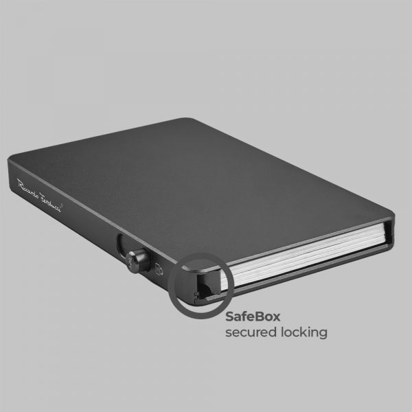 Riccardo Ferducci_078999 002_RF SafeBox_Metall_schwarz_Unisex_3_2022