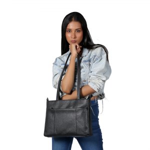 Riccardo Ferducci_148430 002_Shopper_Leder_schwarz_Damen_1_2022