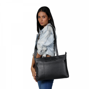 Riccardo Ferducci_148431 002_Shopper_Leder_schwarz_Damen_1_2022