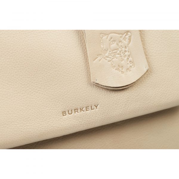 Burkely_BU1000211.84 21_JUST JOLIE CROISSANT BAG_Leder_nude_Unisex_5_2022