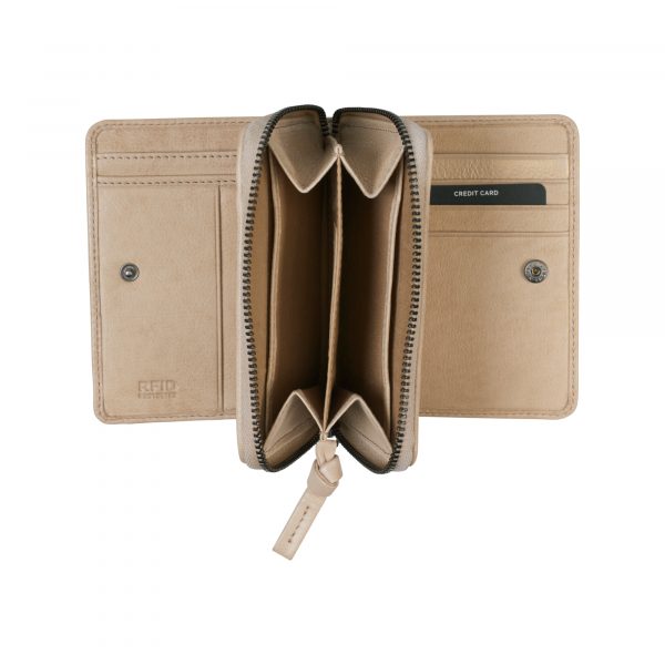 Burkely_BU1000225.84 21_JUST JOLIE DOUBLE FLAP WALLET_Leder_nude_Unisex_3_2022 Burkely_BU1000225.84 21_JUST JOLIE DOUBLE FLAP WALLET_Leder_nude_Unisex_3_2022