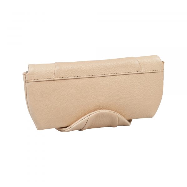 Burkely_BU1000226.84 21_JUST JOLIE SUNGLASS CASE_Leder_nude_Unisex_4_2022