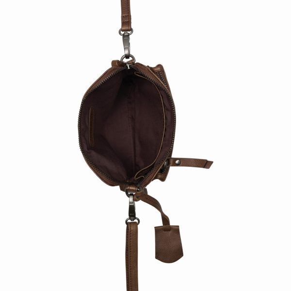 Burkely_BU1000323.84 22_IE MINIBAG_Leder_brown_Unisex_3_2022