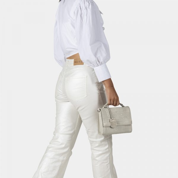 Burkely_BU1000407.29 01_AYLA CITYBAG SMALL_Leder_off white_Unisex_5_2022 Burkely_BU1000407.29 01_AYLA CITYBAG SMALL_Leder_off white_Unisex_5_2022