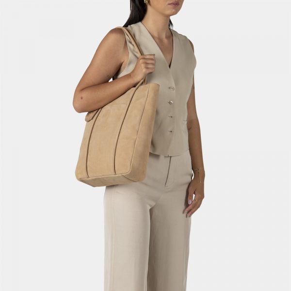 Burkely_BU1000500.69 21_LENE SHOPPER_Leder_nude_Unisex_5_2022