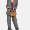 Burkely_BU1000702.51 24_DROWSY DANI CITYBAG_Leder_cognac_Unisex_6_2022 Burkely_BU1000702.51 24_DROWSY DANI CITYBAG_Leder_cognac_Unisex_6_2022