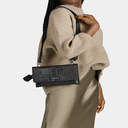 Burkely_BU1000851.29 10_COOL COLBIE ENVELOPE CLUTCH_Leder_black_Unisex_6_2022 Burkely_BU1000851.29 10_COOL COLBIE ENVELOPE CLUTCH_Leder_black_Unisex_6_2022