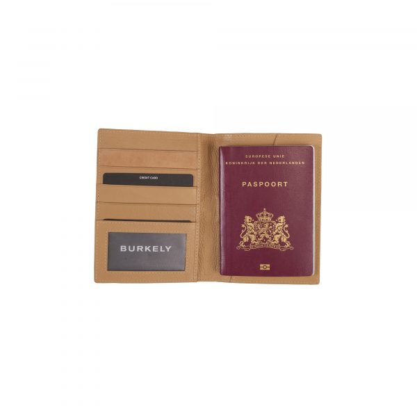 Burkely_BU1000202.69 21_EVEN ELLA PASSPORT COVER_Leder_nude_Unisex_3