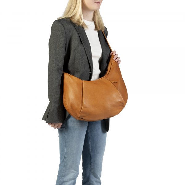 Burkely_BU1000302.84 24_JUST JOLIE CROISSANT BAG_Leder_cognac_Unisex_5