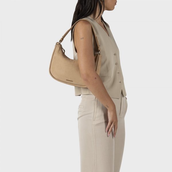 Burkely_BU1000504.69 21_LENE SHOULDERBAG_Leder_nude_Unisex_5