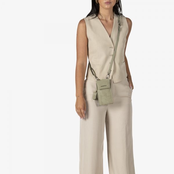 Burkely_BU1000511.69 72_LENE PHONE BAG_Leder_gummy green_Unisex_6