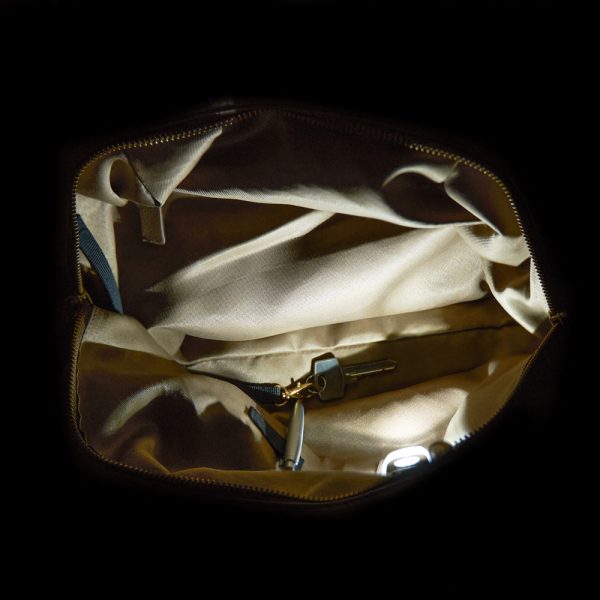 Riccardo Ferducci_018412 045_Hobo bag mit LED-Licht-Fach_Leder_beige_Damen_2