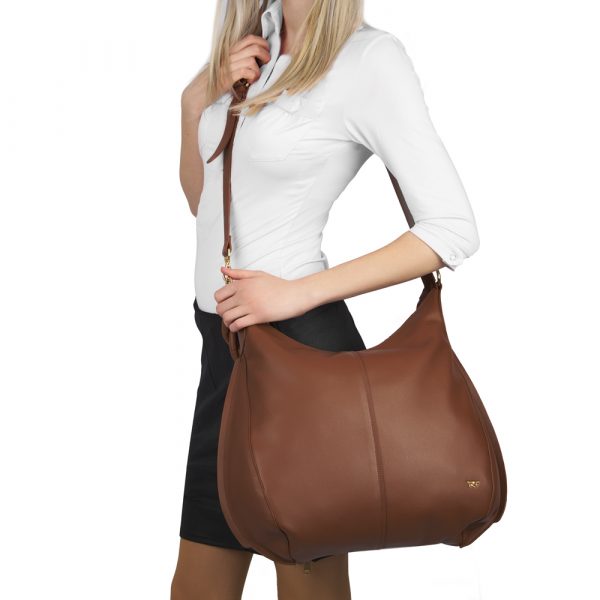Riccardo Ferducci_018413 059_Hobo bag mit LED-Licht-Fach_Leder_cognac_Damen_5