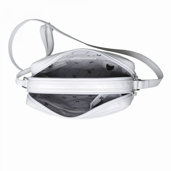 Riccardo Ferducci_028442 004_Crossover_Leder_weiss_Damen_2