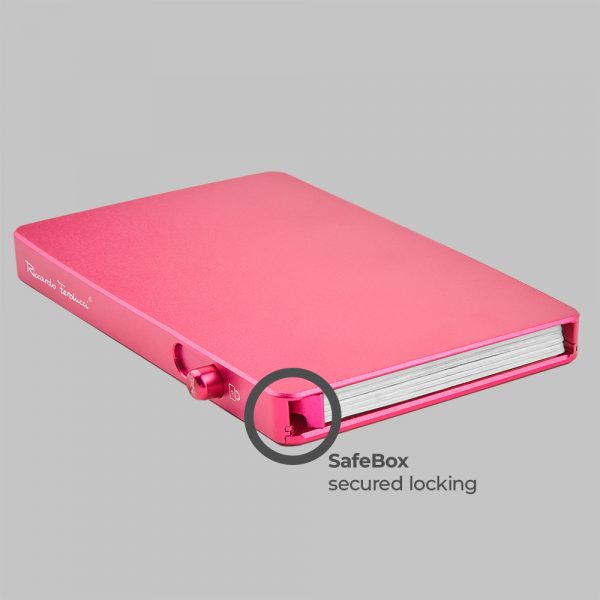 Riccardo Ferducci_078999 065_RF SafeBox_Metall_pink_Unisex_3