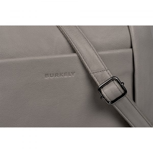 Burkely_BU1000225.84 12_JUST JOLIE DOUBLE FLAP WALLET_Leder_grey_Unisex_5