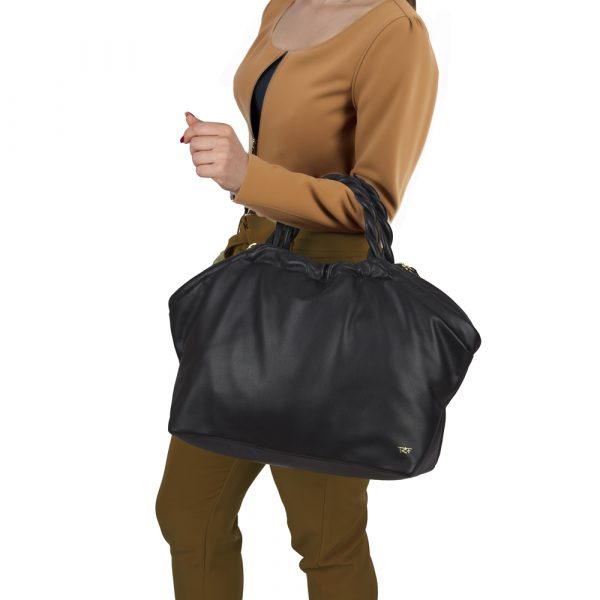 Riccardo Ferducci_018434 002_Shopper mit LED-Licht-Fach_Leder_schwarz_Damen_5