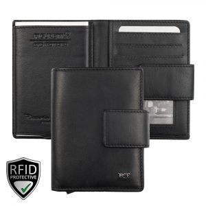 Riccardo Ferducci_023900 002_Cardprotector