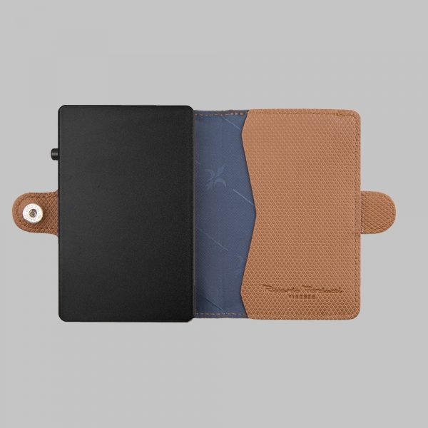 Riccardo Ferducci_078011 05902_Kreditkartenetui SafeBox