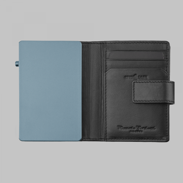 Riccardo Ferducci_078012 00209_Kreditkartenetui SafeBox