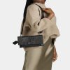 Burkely_BU1000851.29 10_COOL COLBIE ENVELOPE CLUTCH_Leder_black_Unisex_6