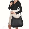 Riccardo Ferducci_018413 002_Hobo bag mit LED-Licht-Fach_Leder_schwarz_Damen_6
