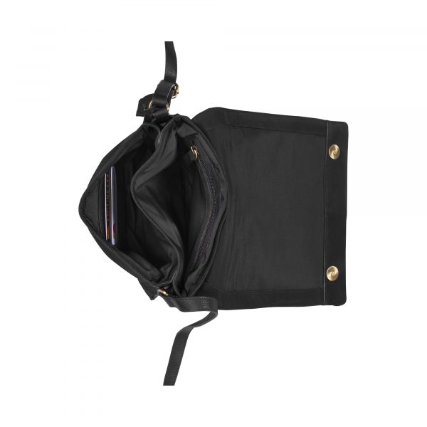 Burkely_BU1000198.69 10_EVEN ELLA DOUBLE POCKET FLAP_Leder_black_Unisex_3