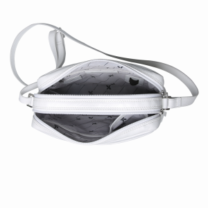 Riccardo Ferducci_028442 004_Crossover_Leder_weiss_Damen_2