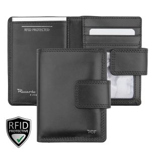 Riccardo Ferducci_033940 002_Cardprotector